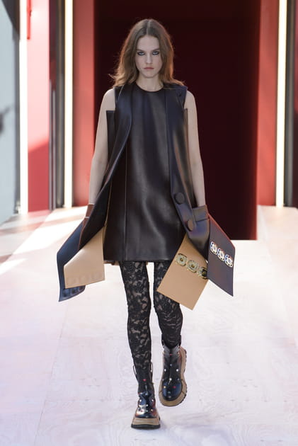 Look 24&nbsp;du d&eacute;fil&eacute; Louis Vuitton