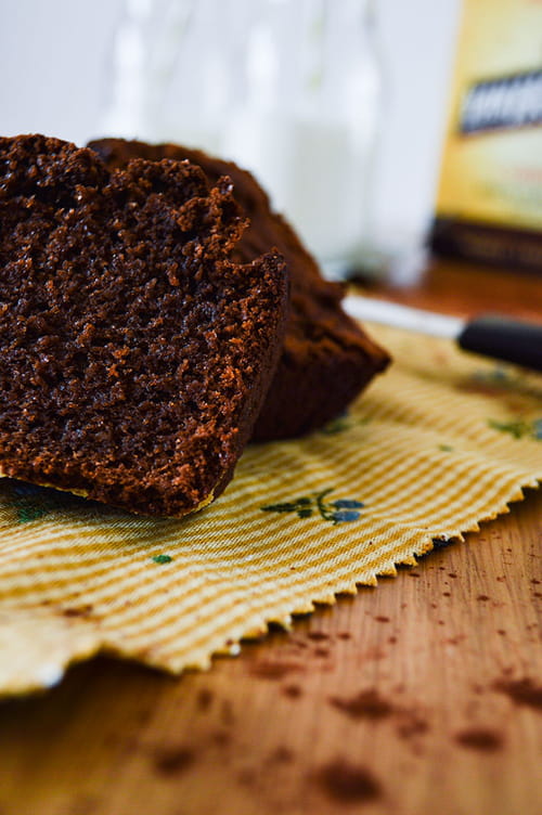Cake au chocolat, miel et poudre d'amandes