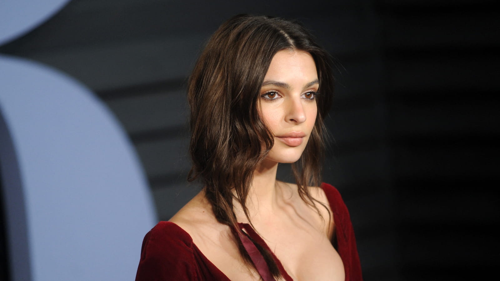 Emily Ratajkowski