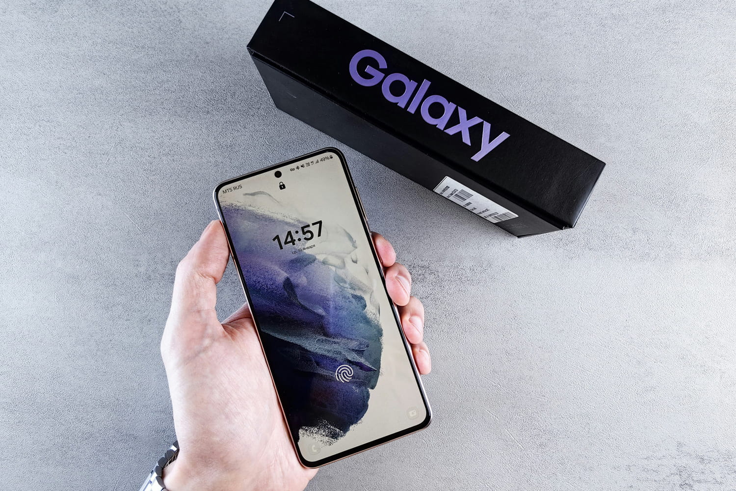 The formidable technique used by scammers to steal your new smartphone remotely The formidable technique used by scammers to steal your new smartphone remotely