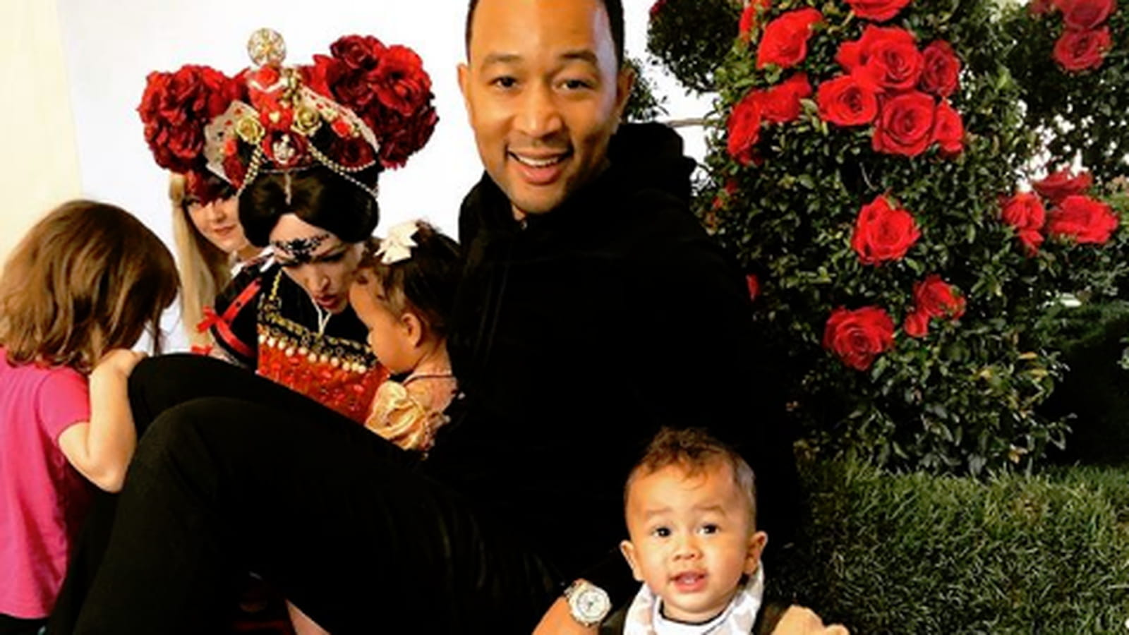 John Legend, Miles et Luna Legend