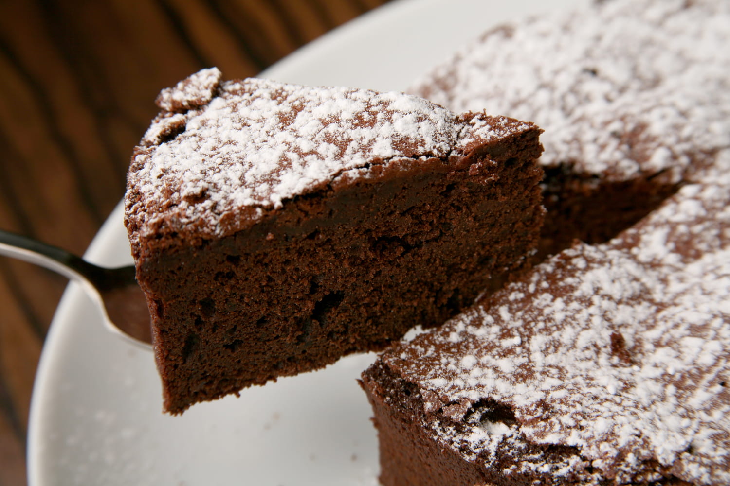 C'est la recette à garder précieusement : le gâteau au chocolat parfait façon Philippe Etchebest