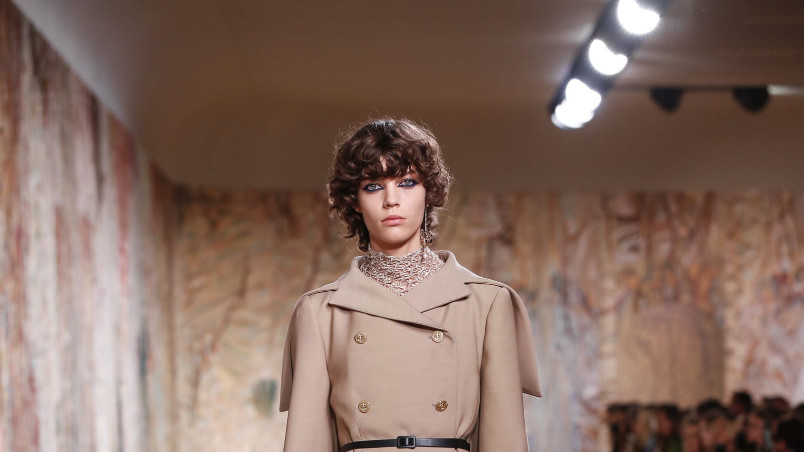 Look 33