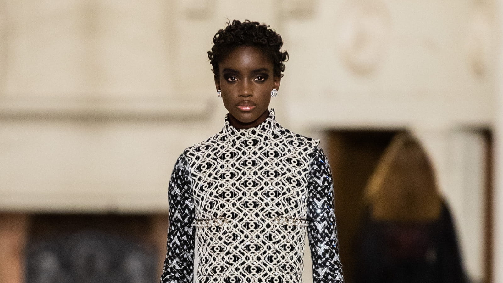 Look 34