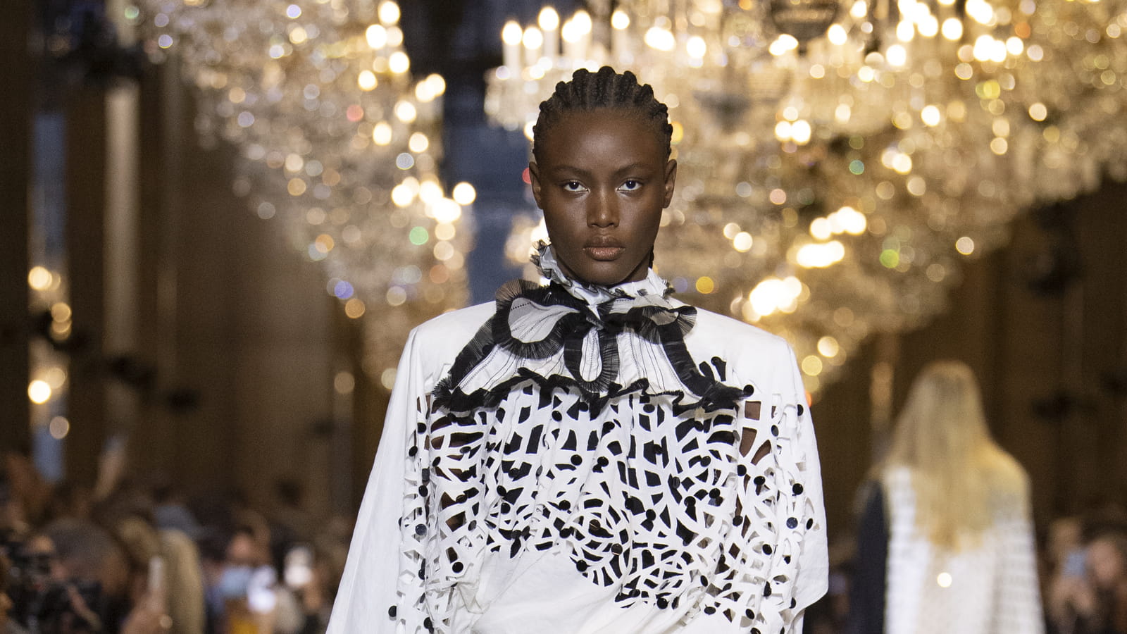 Look 35