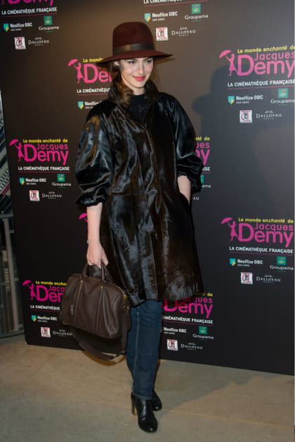 Louise Bourgoin, incognito