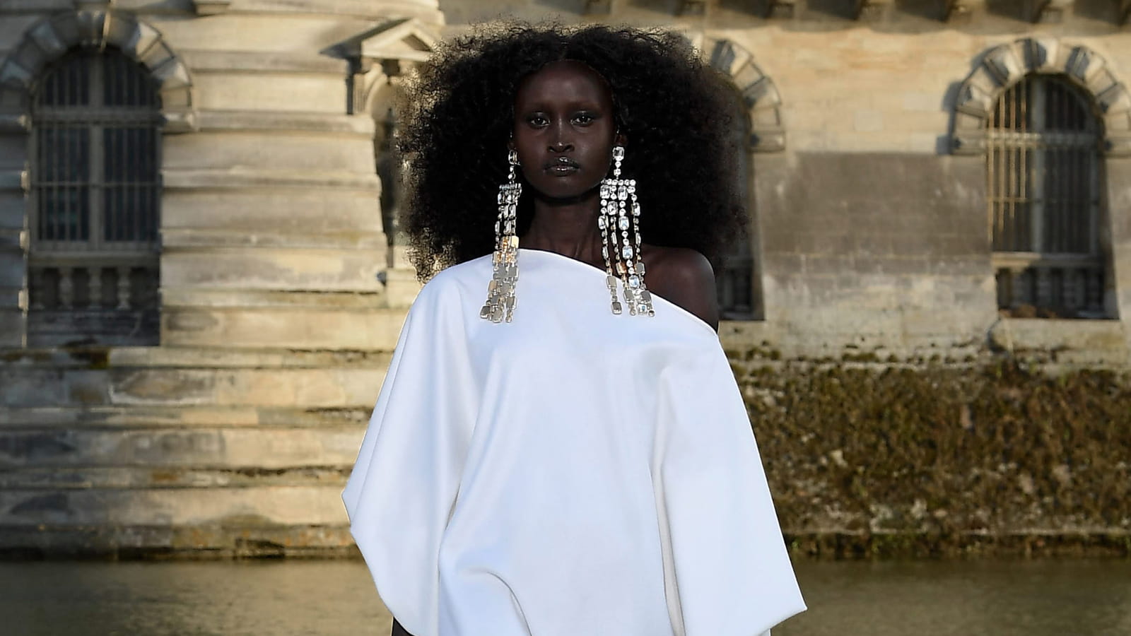 Look 3