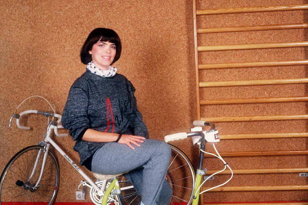 "Chez elle attitude"