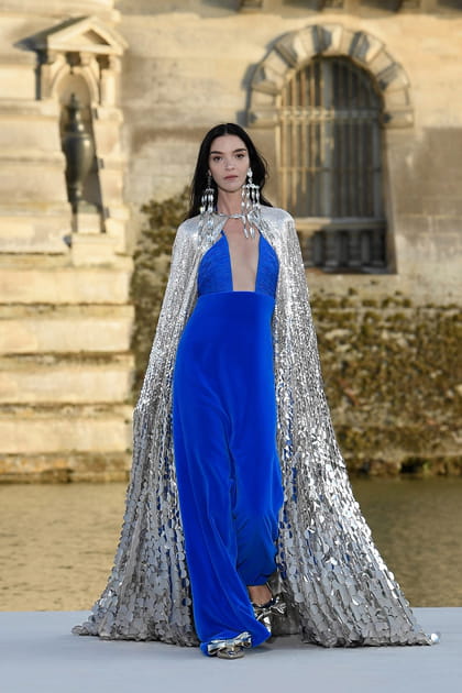 Look 60&nbsp;du d&eacute;fil&eacute; Valentino haute couture automne-hiver 2023-2024