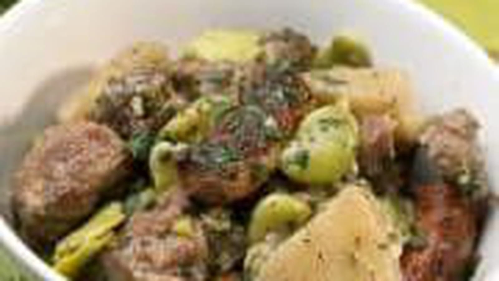 Tajine de brebis et merguez aux artichauts