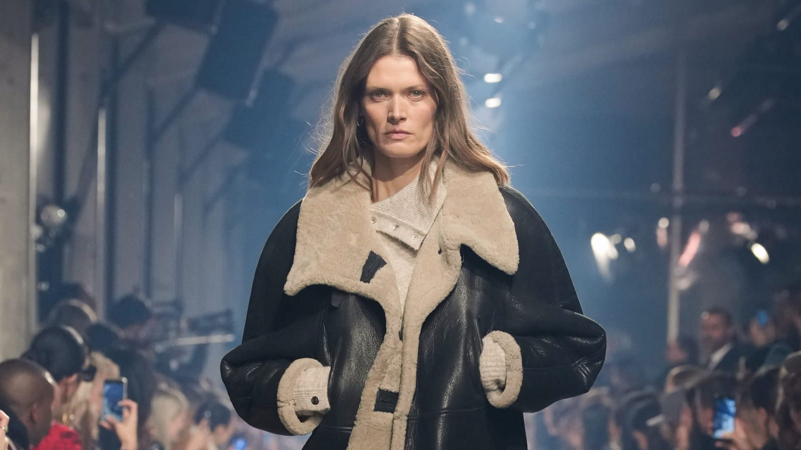 Look 17
