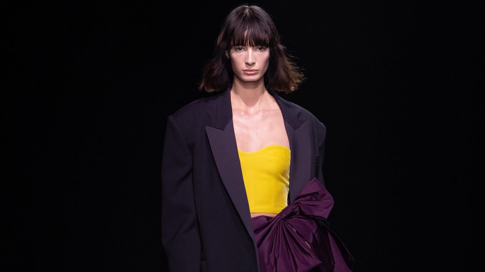 Look 50