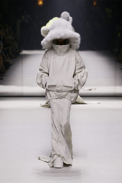Look 51&nbsp;du d&eacute;fil&eacute; Fendi