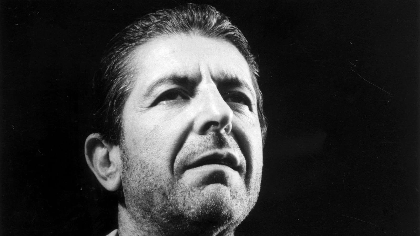 Leonard Cohen : retour en images sur la vie d'un poète et musicien [PHOTOS]