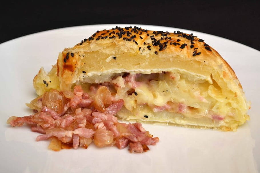Comment tailler des lardons finement?