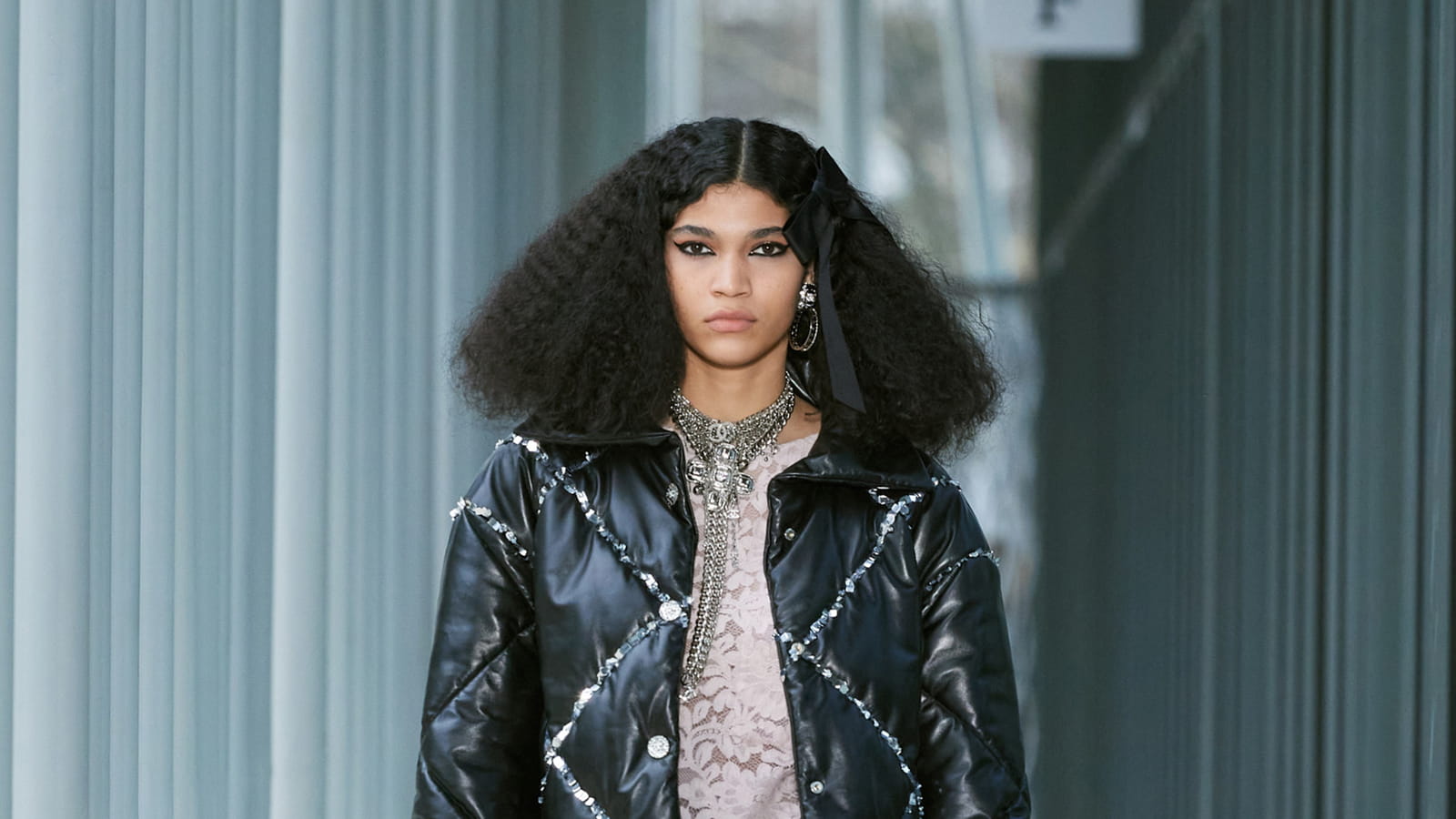 Look 39