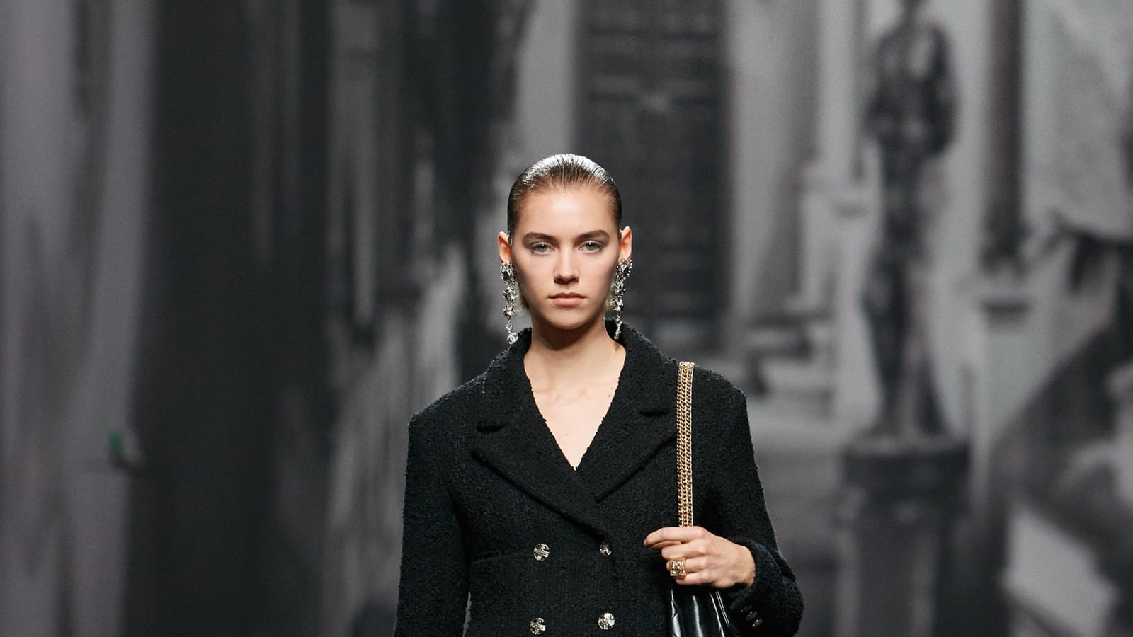 Look 5