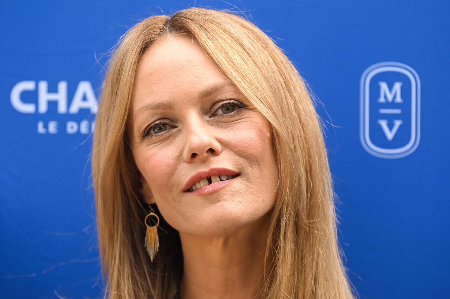 Vanessa Paradis La Home At Archie Marie Blog Vanessa Paradis La Home At Archie Marie Blog