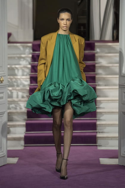 Look 10&nbsp;du d&eacute;fil&eacute; Valentino haute couture printemps-&eacute;t&eacute; 2024