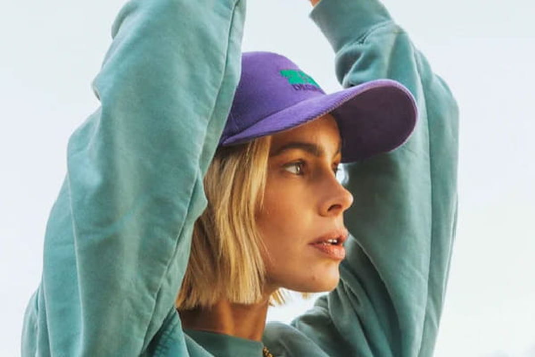 Casquette En Laine Violette Faite Main - Occasion - Sans Marque