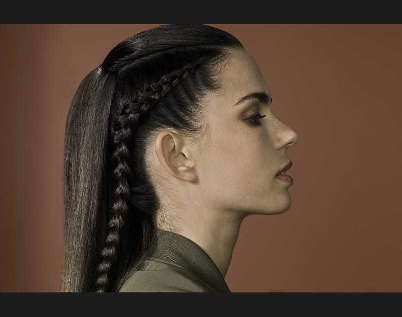 Le faux hawk tress&eacute;