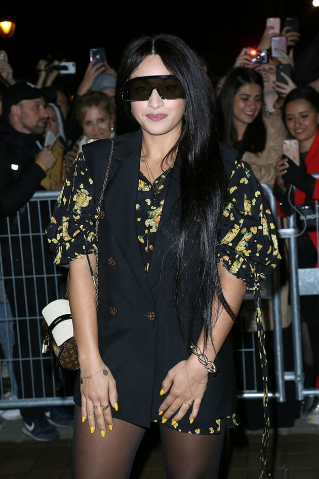 Camélia Jordana au défilé Louis Vuitton