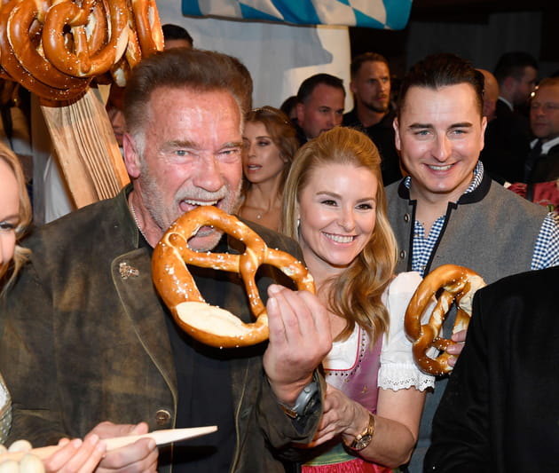 Mario Adorf, Barbara Meier, Arnold Schwarzenegger et sa compagne Heather Milligan en Austriche