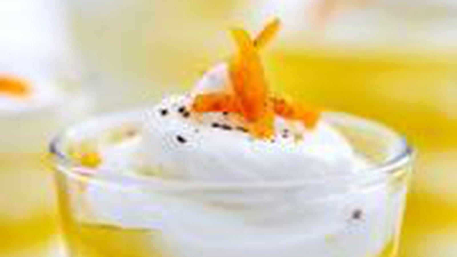 Crème glacée au fromage blanc, huile d'olive et agrume confit