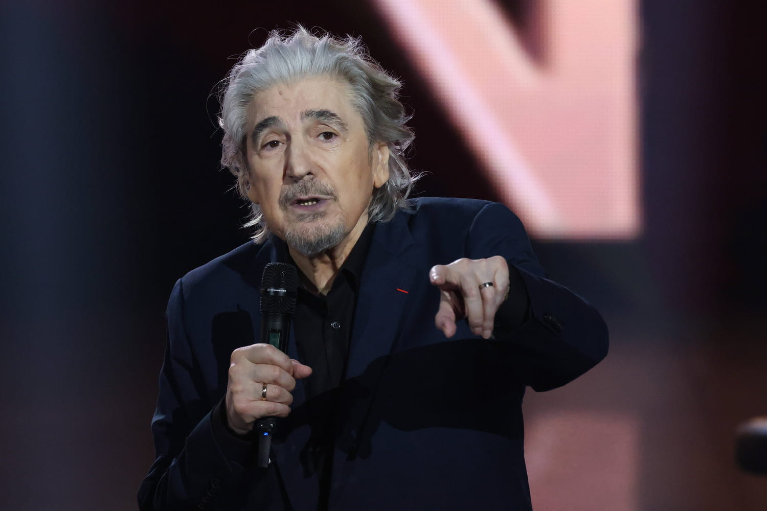 Serge Lama and the improbable origin of his singer name: “A secret resonance …”