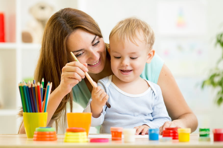 Arts plastiques, créativité... Quels bienfaits pour les enfants ?