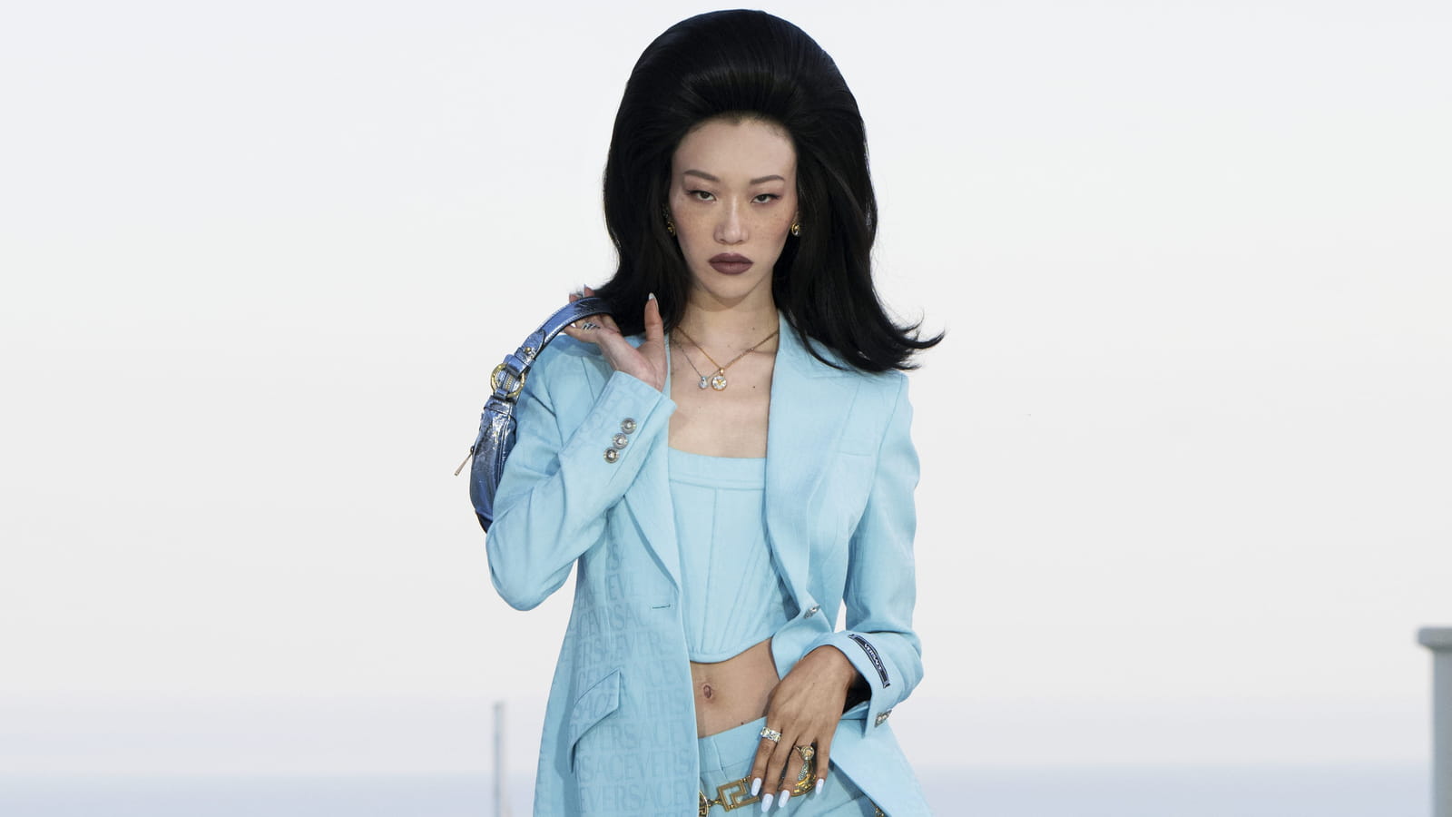 Look 12