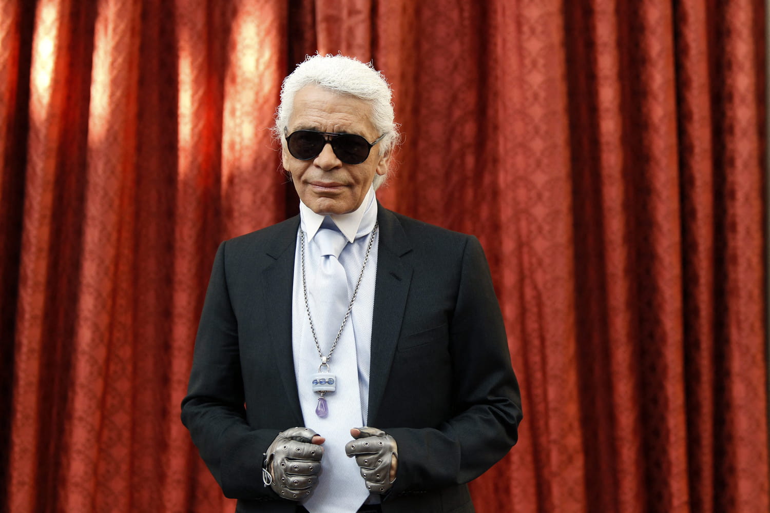 Karl Lagerfeld : ses affaires vendues aux enchères