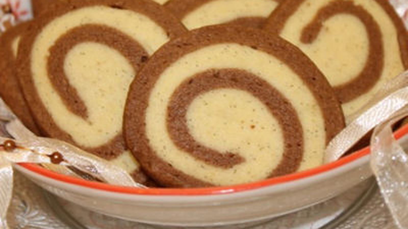 Biscuits spirales chocolat et vanille