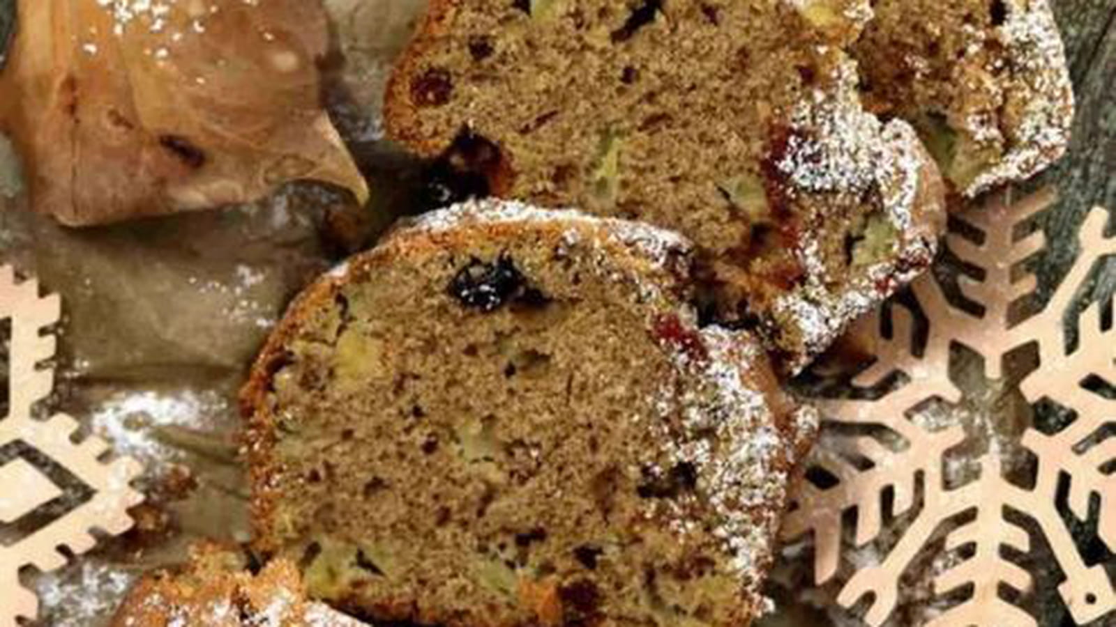 Cake aux mulberries, cranberries et pommes