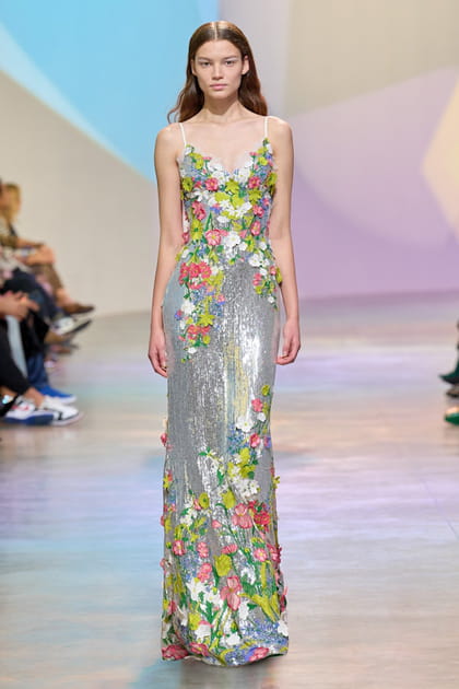 D&eacute;fil&eacute; Elie Saab printemps-&eacute;t&eacute; 2023