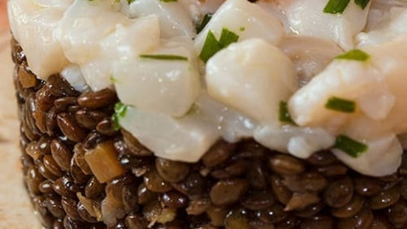 Tartare de Noix de St-Jacques et lentilles