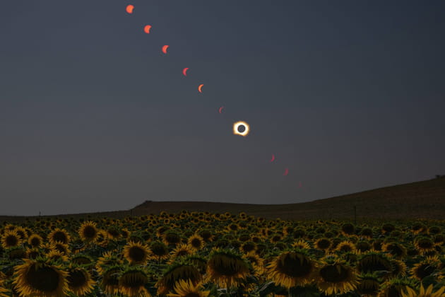 Eclipse du 12&nbsp;ao&ucirc;t 2026&nbsp;: toutes les phases du Soleil noir captur&eacute;es sur une seule image folle en Espagne