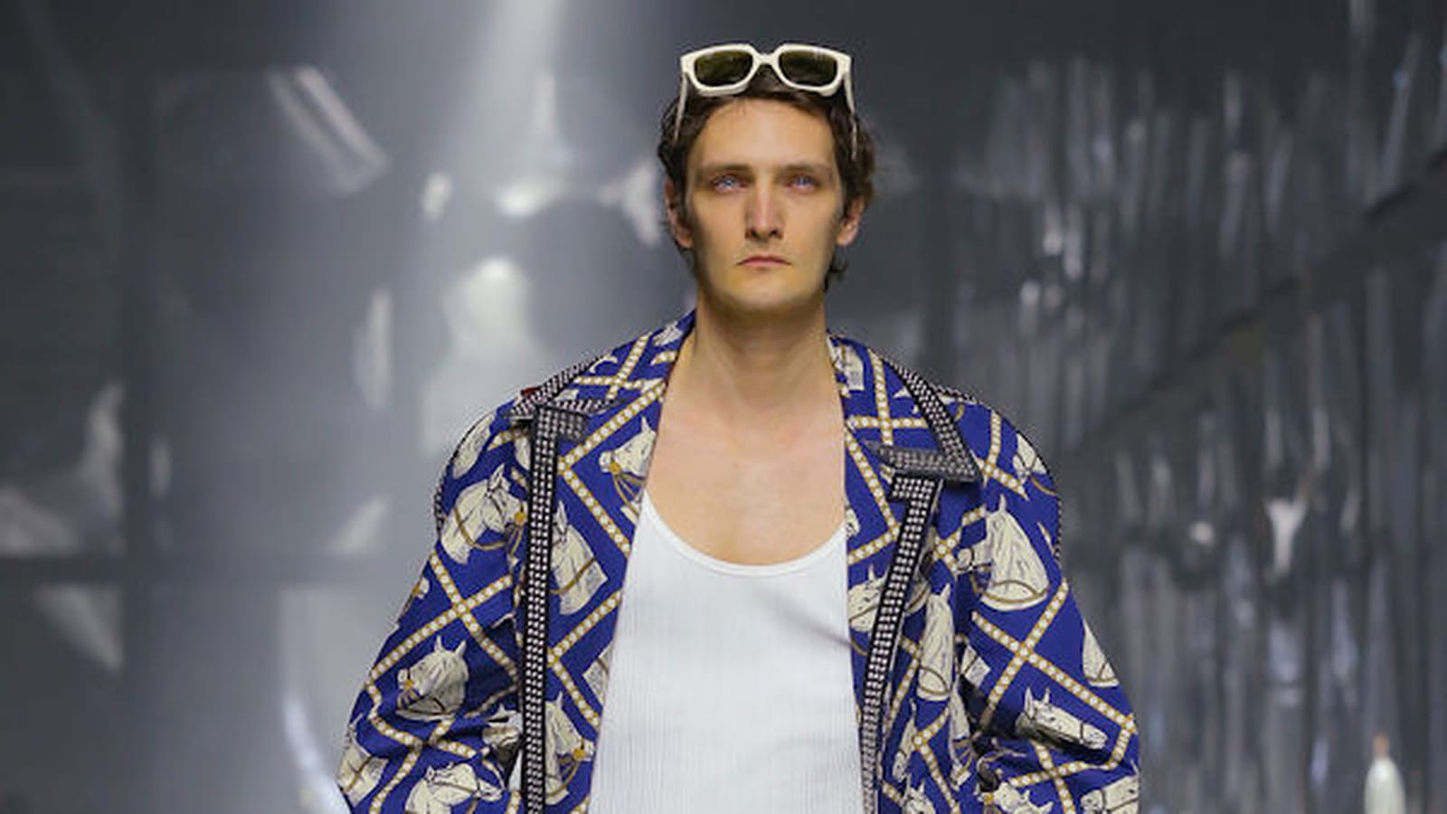 Look 33