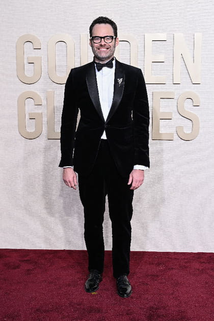 Bill Hader en costume noir Dior