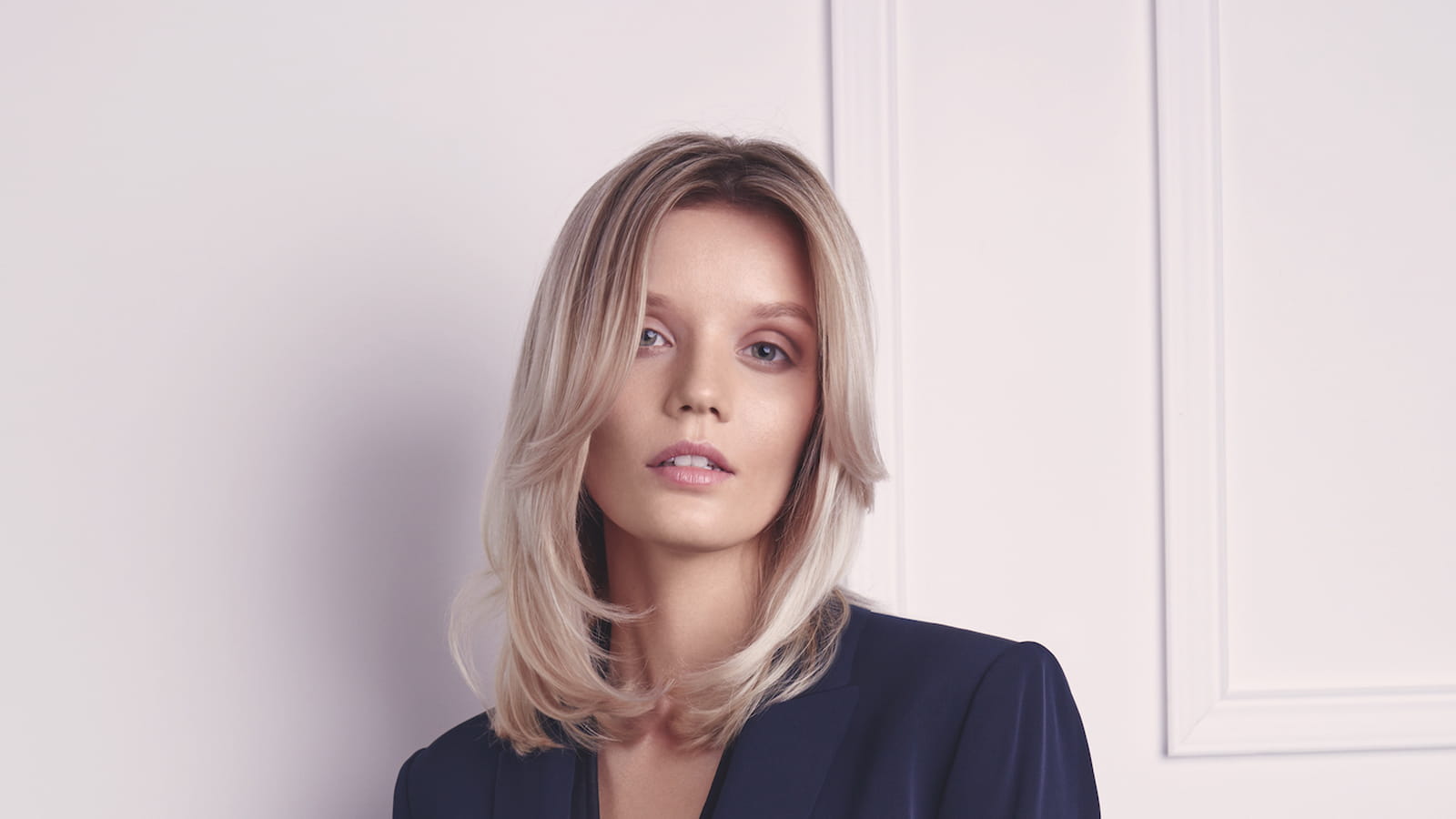 Cheveux blonds silver
