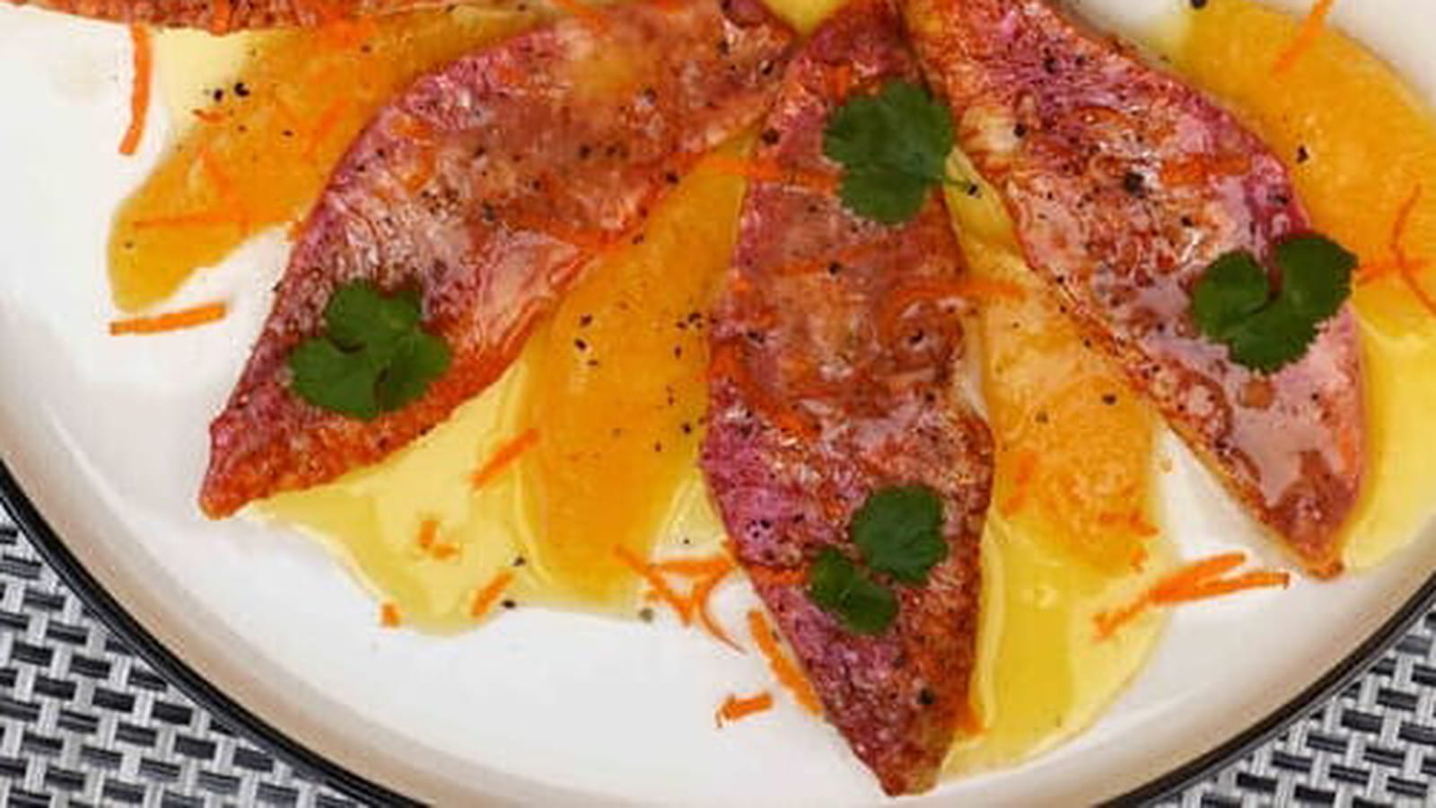 Filets de rouget de roche au beurre d'agrumes (orange et clémentine)