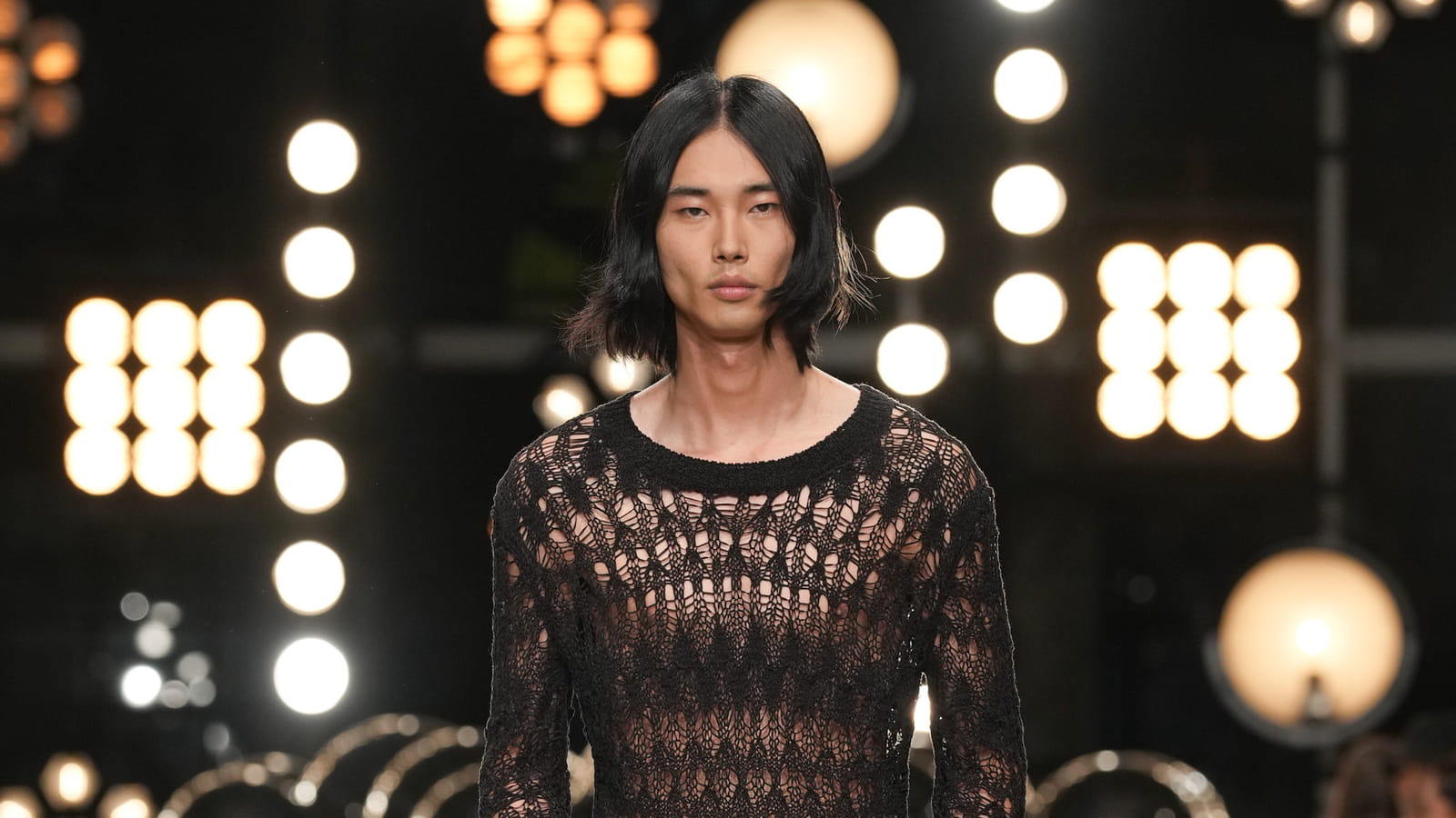Look 9