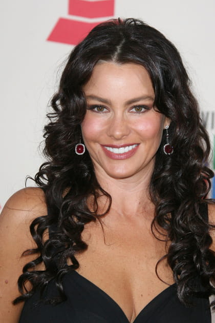 Stars et coloration&nbsp;: Sofia Vergara en brune