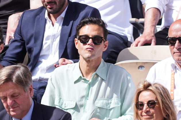 Rami Malek spectateur attentif &agrave; Roland-Garros