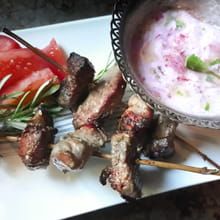 Souvláki Grecs (brochettes) et son tzatzíki aux radis roses : Etape 4