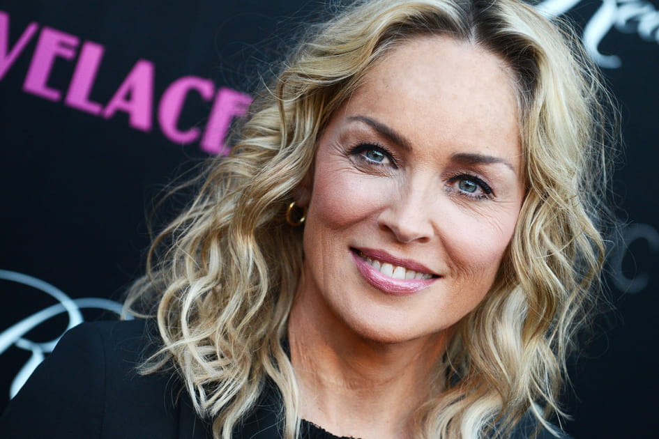 Sharon Stone, incandescente avec son mi-long wavy
