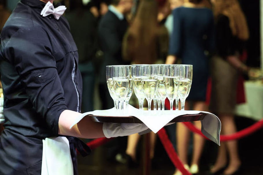 Rétroplanning mariage : J-11 mois, l'heure de trouver le traiteur