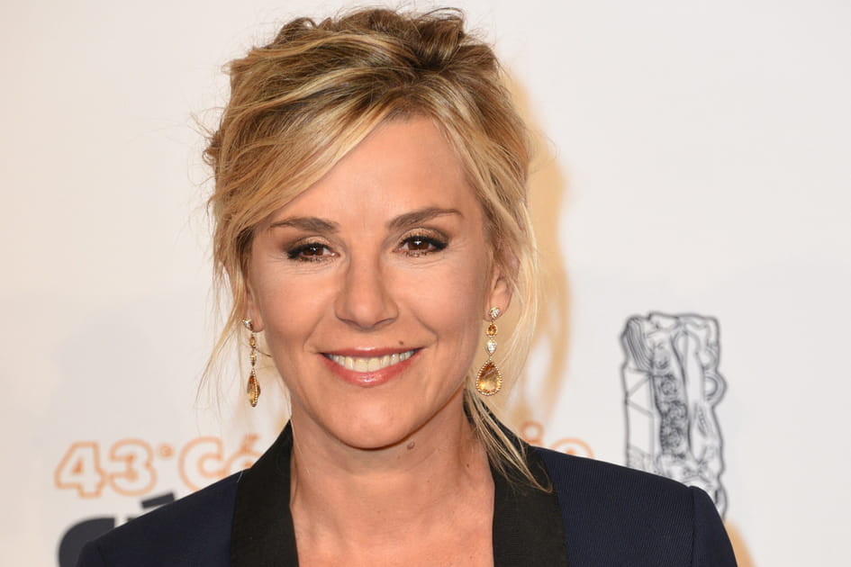 Le chignon ondul&eacute; de Laurence Ferrari