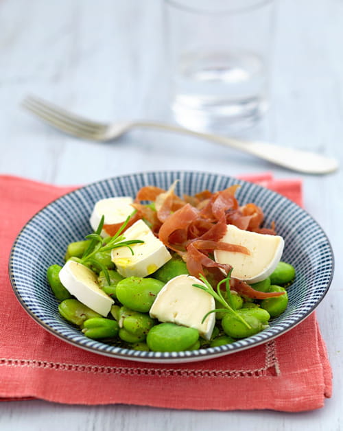 Salade de fèves et émincé de jambon croustillant à à l’En Cas de Caprice