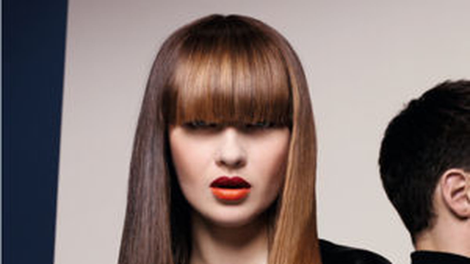 Coupe longue et coloration bicolore